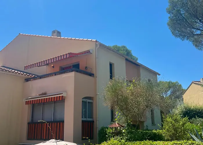 Avec Piscine Et Parking Prive - La De Mina * Saint-Raphaël